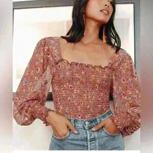 NWT Lulu's Watch Me Bloom Square Neck Billowy Sleeve Blouse